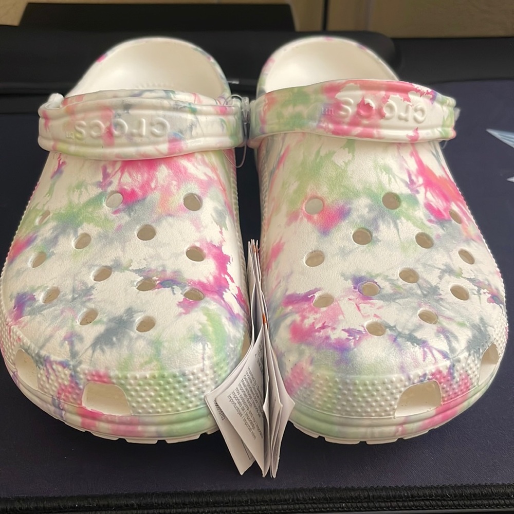 Crocs